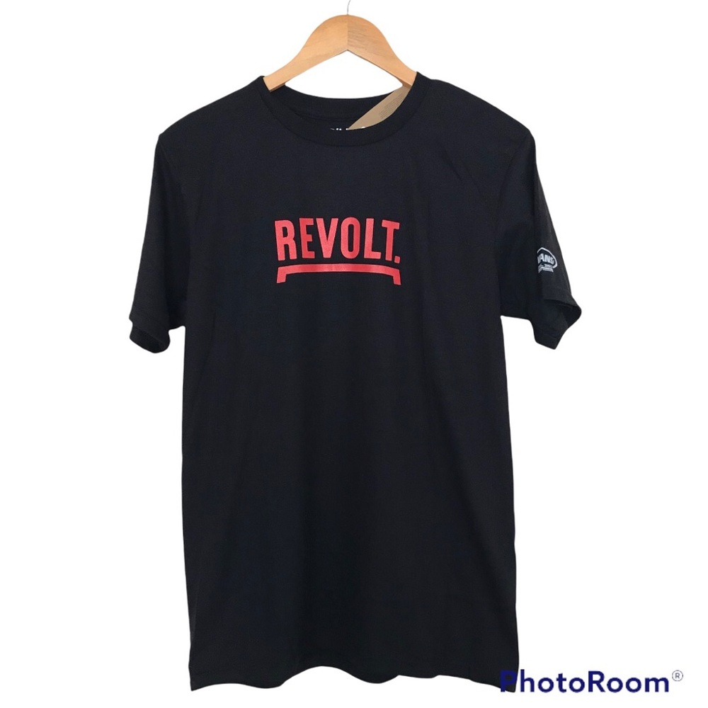 NWT “Revolt” T-Shirt Black Sustainu Clothing